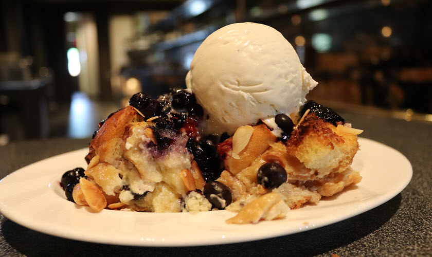 blueberry bread pudding